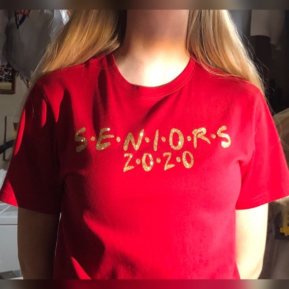 s.e.n.i.o.r.s. 2022 or 2023 etc.Handmade T-shirt’s - Picture 3 of 4